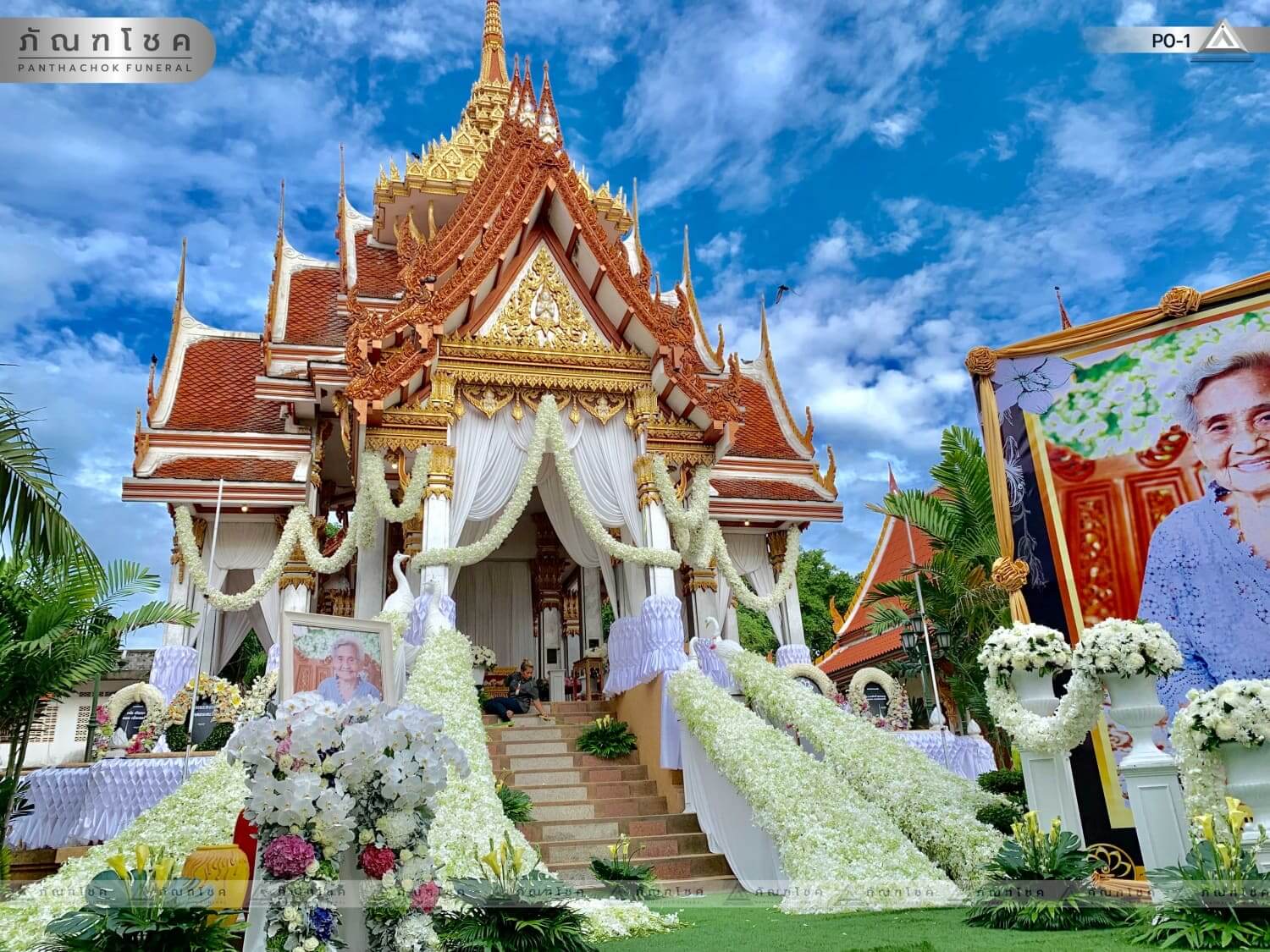 ดอกไม้งานศพกาญจนบุรี จัดงานศพกาญจนบุรี บริการจัดงานศพ 75 ดอกไม้ประดับเมรุงานศพ