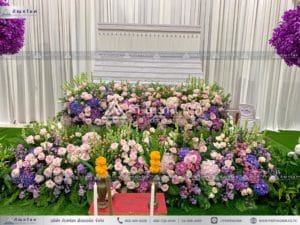 ดอกไม้สดหน้าศพ ณ วัดบ้านทวน ดอกไม้หน้าศพ ดอกไม้สดโทนสีม่วงชมพู