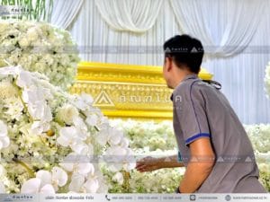 นกยูงงานศพ วัดไทร นครปฐม จัดดอกไม้ในงานศพสวยงามทรงคุณค่า นกยูงงานศพยิ่งใหญ่อลังการ