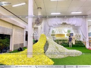 นกยูงงานศพ วัดไทร นครปฐม นกยูงดอกไม้สดหน้าศพ แพคเกจจัดงานศพ จัดงานศพแบบไทย ปรึกษาการจัดงานศพ ดอกไม้ไว้อาลัย พวงหรีดไว้อาลัย บุปผชาติอาลัย สวนพฤษาอลังการยิ่งใหญ่สวยงาม