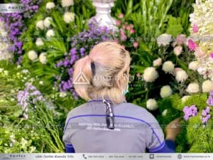 ดอกไม้หน้าโกศพระราชทาน โทนสีชมพู จัดสวนหน้าศพ ดอกไม้หน้าศพสวยๆ รับจัดงานศพทั่วประเทศ