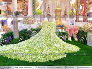 ดอกไม้หน้าโกศพระราชทาน โทนสีชมพู สวนหน้าศพ จัดงานศพกรุงเทพ